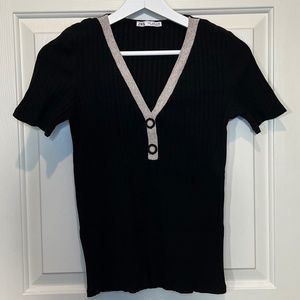 Zara Striped Ribbed Knit V neck Top sz S Zara Short Sleeve Zara Black Knit Top